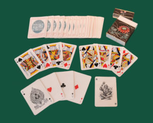 ウィルキンソン炭酸水のPRトランプ（グッドオール社製）